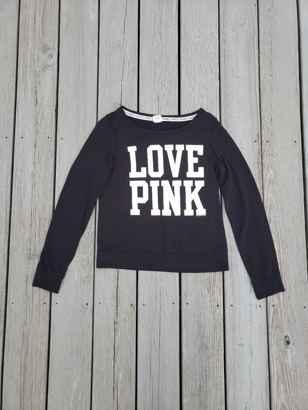 Victoria's Secret PINK Black Long Sleeve 'Love Pink' Sweatshirt - Small